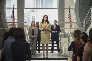 Supergirl -- "Welcome to Earth" -- Image SPG203c_0309 -- Pictured: Lynda Carter as President Olivia Marsdin -- Photo: Diyah Pera/The CW -- ÃÂ© 2016 The CW Network, LLC. All Rights Reserved