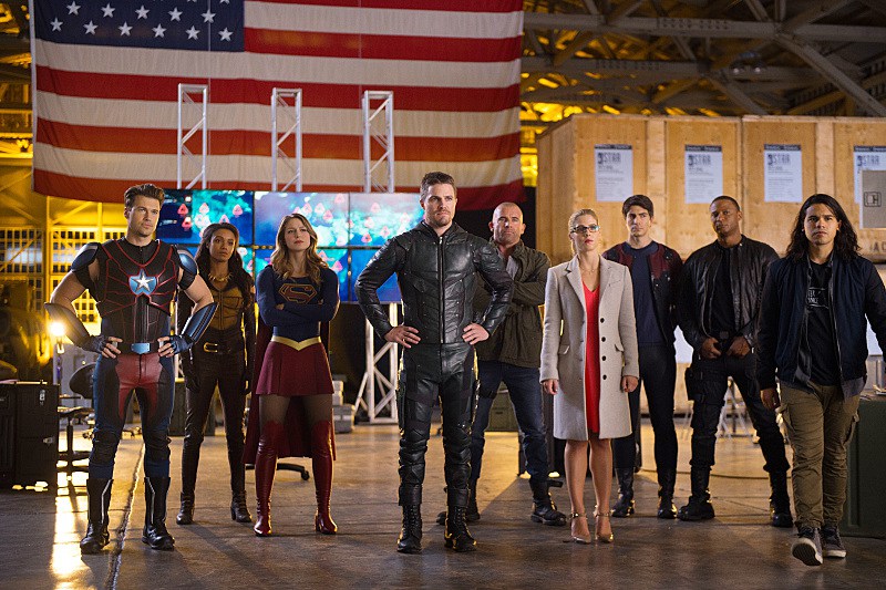 DC's Legends of Tomorrow --"Invasion!"-- Image LGN207c_0418.jpg -- Pictured (L-R): Nick Zano as Nate Heywood/Steel, Maisie Richardson- Sellers as Amaya Jiwe/Vixen, Melissa Benoist as Kara/Supergirl, Stephen Amell as Oliver Queen, Dominic Purcell as Mick Rory/Heat Wave, Emily Bett Rickards as Felicity Smoak, Brandon Routh as Ray Palmer/Atom, David Ramsey as John Diggle and Carlos Valdes as Cisco Ramon -- Photo: Diyah Pera/The CW -- ÃÂ© 2016 The CW Network, LLC. All Rights Reserved.