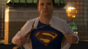 Tom Welling revela un traje alternativo de Superman para el final de «Smallville»
