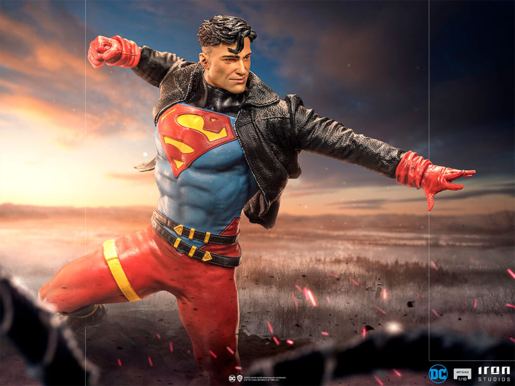 Figura de Superboy de Iron Studios