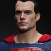 Figura de Superman a escala 1/6 de «Batman V Superman»