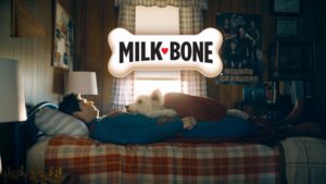 Anuncio de Milk Bone para «SUPERMAN»