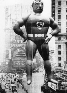 Superman en el desfile de Acción de Gracias