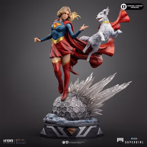 Figura de «Supergirl y Krypto» de Iron Studios